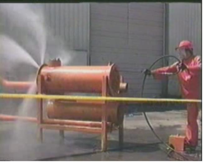 卧式换热器管内清洗